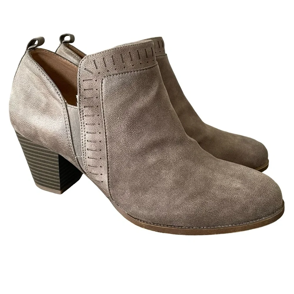Life Stride Tan Velocity with Memory Foam Booties Size 9.5